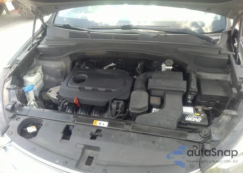 2018 Hyundai Santa Fe Sport 2.4L из США, поврежденный, VIN 5NMZT3LB8JH081201